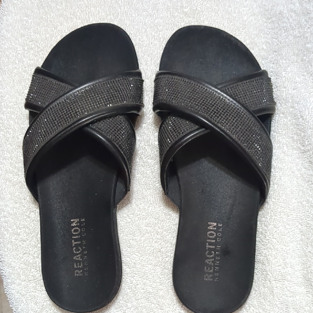 Kenneth Cole Reaction Women's Black Slide Sandals Size 6.5 Med